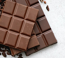 why chocolate should be avoided if you have acid reflux